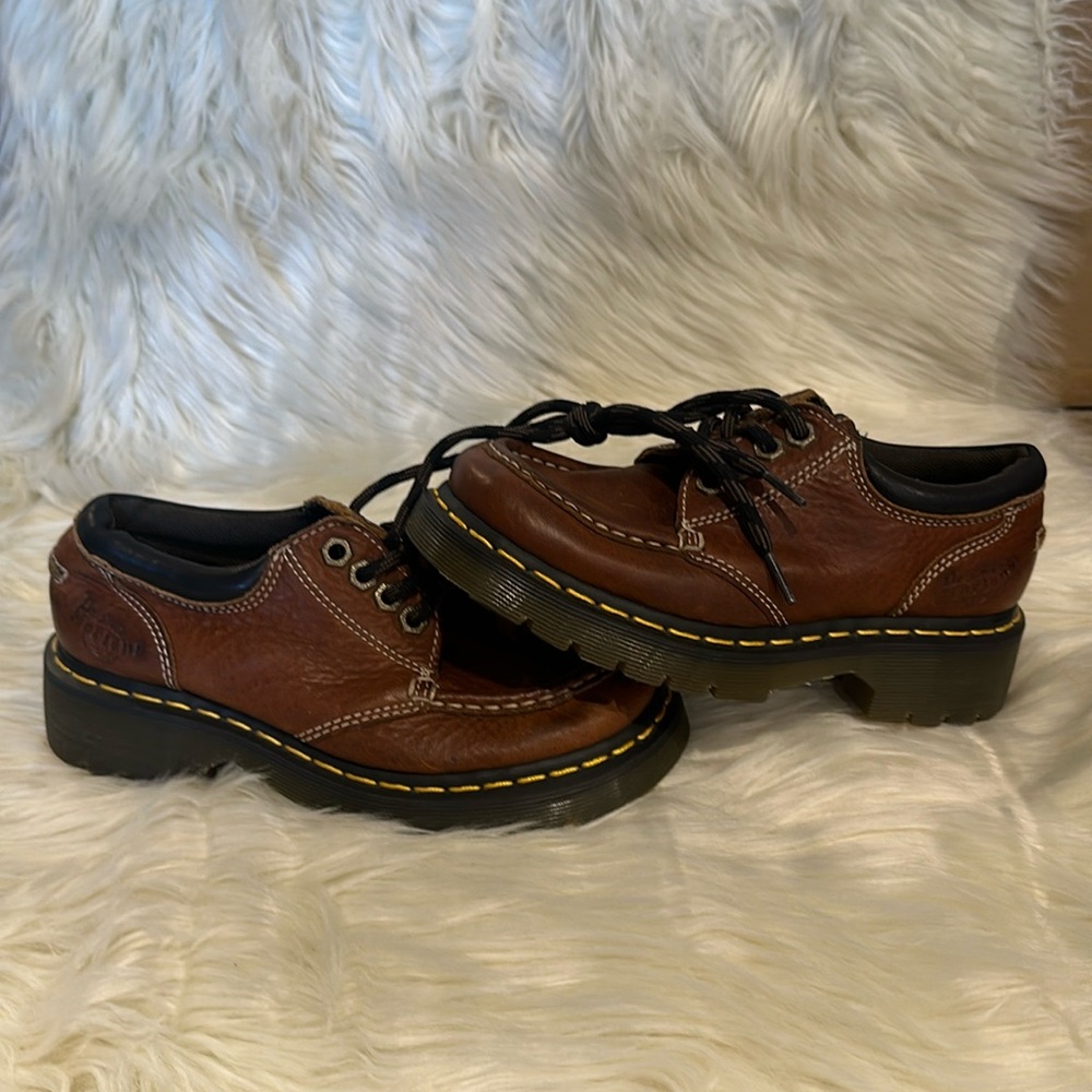 Dr. Martens Oxford 8a25